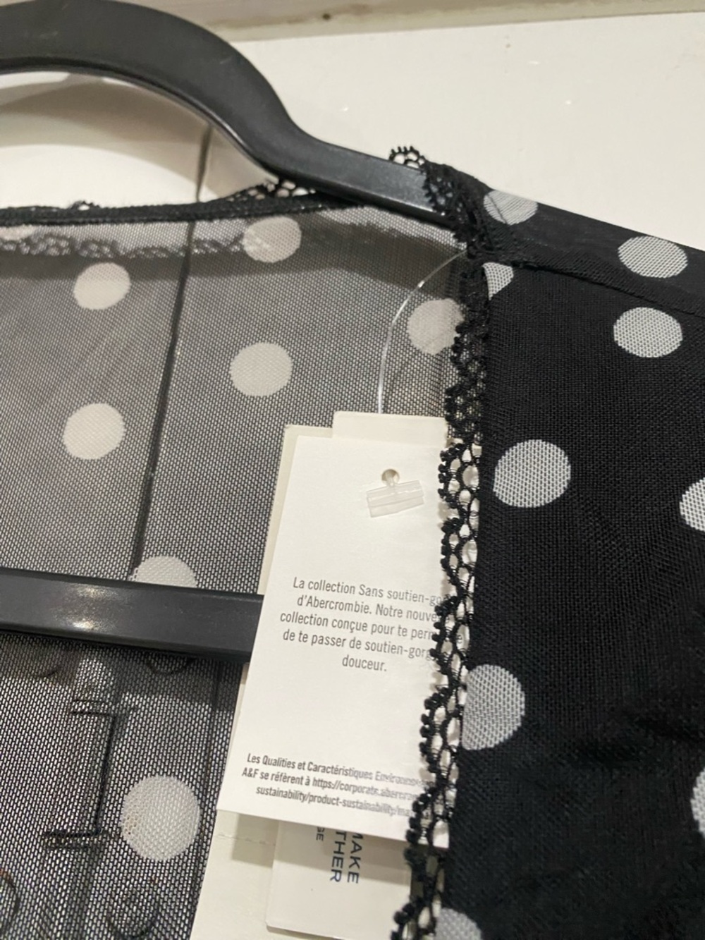 Abercrombie Fitch Blouse medium Bra Free Black Polka Dot Long-Sleeve V-Neck Top - Picture 3 of 13